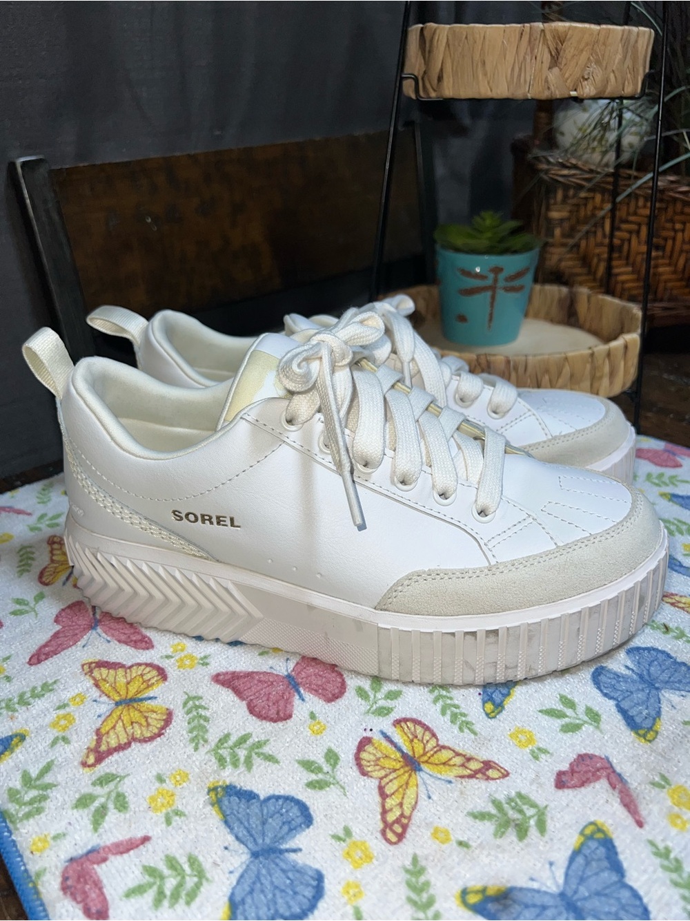 SOREL Women's Ona Ave Low Sneakers in Sea Salt/Bleached Ceramic